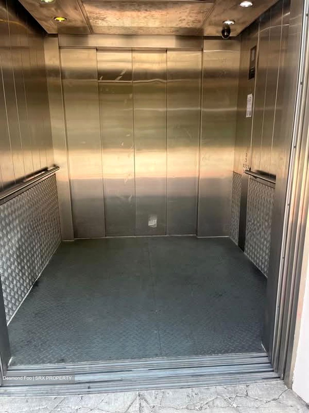 Lock+store Chai Chee (D16), Warehouse #576613971